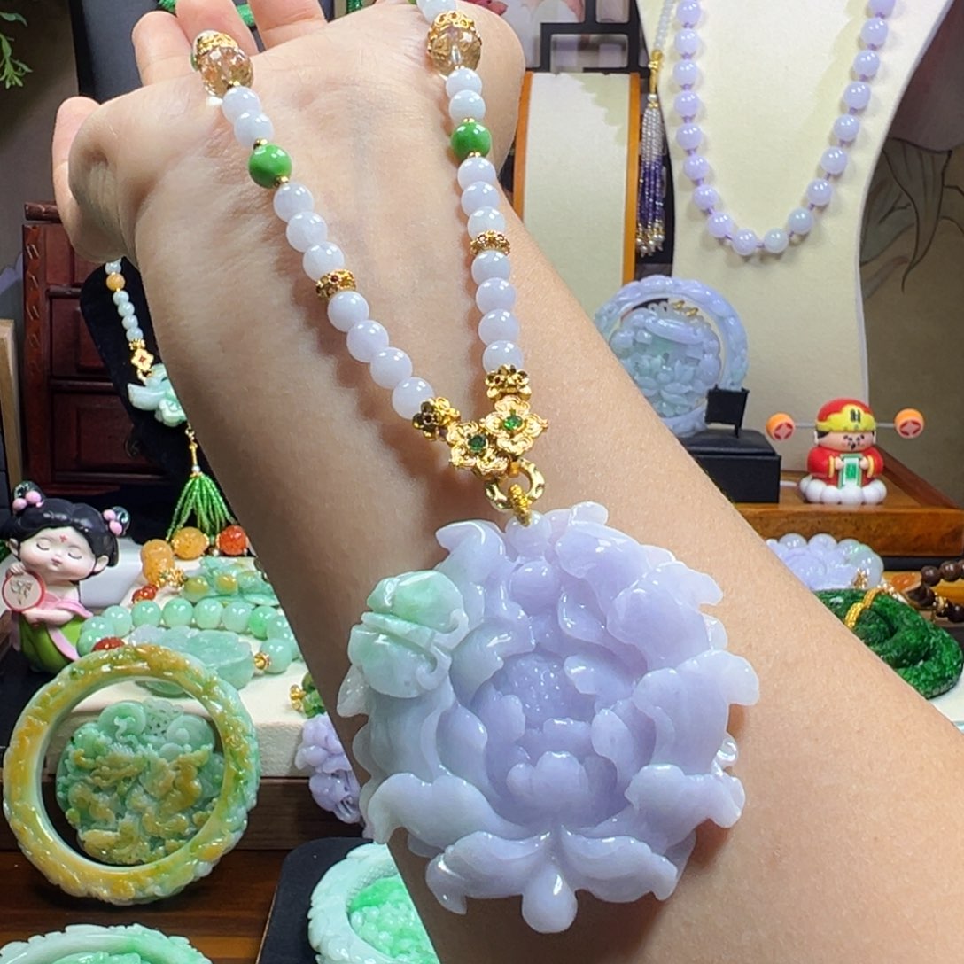 翡翠未镶嵌毛衣链紫