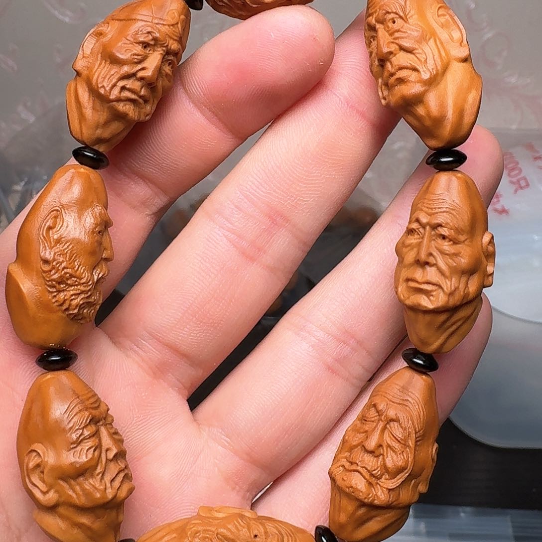 橄榄核吊坠发几个