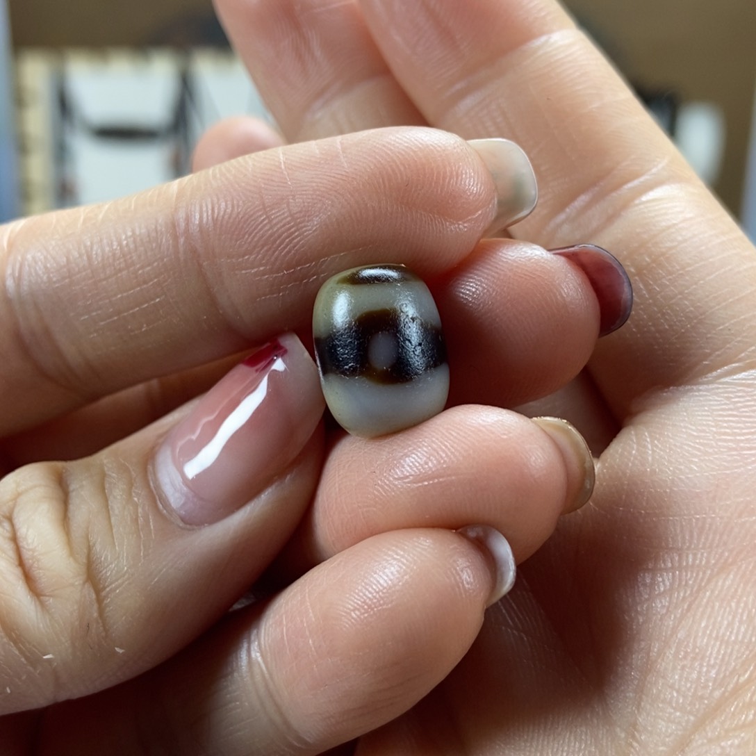 玛瑙/玉髓三眼未镶嵌