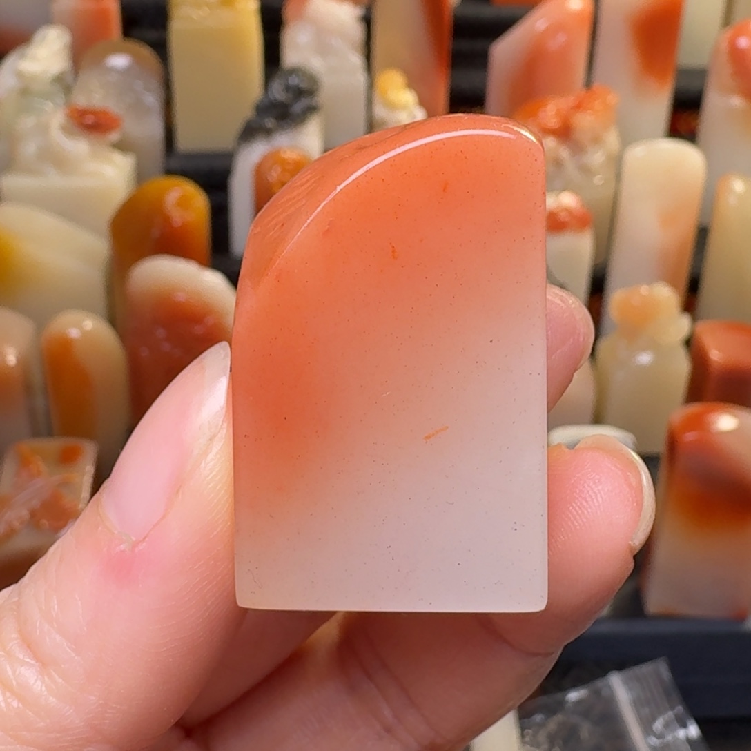 老挝石漂亮的好看的