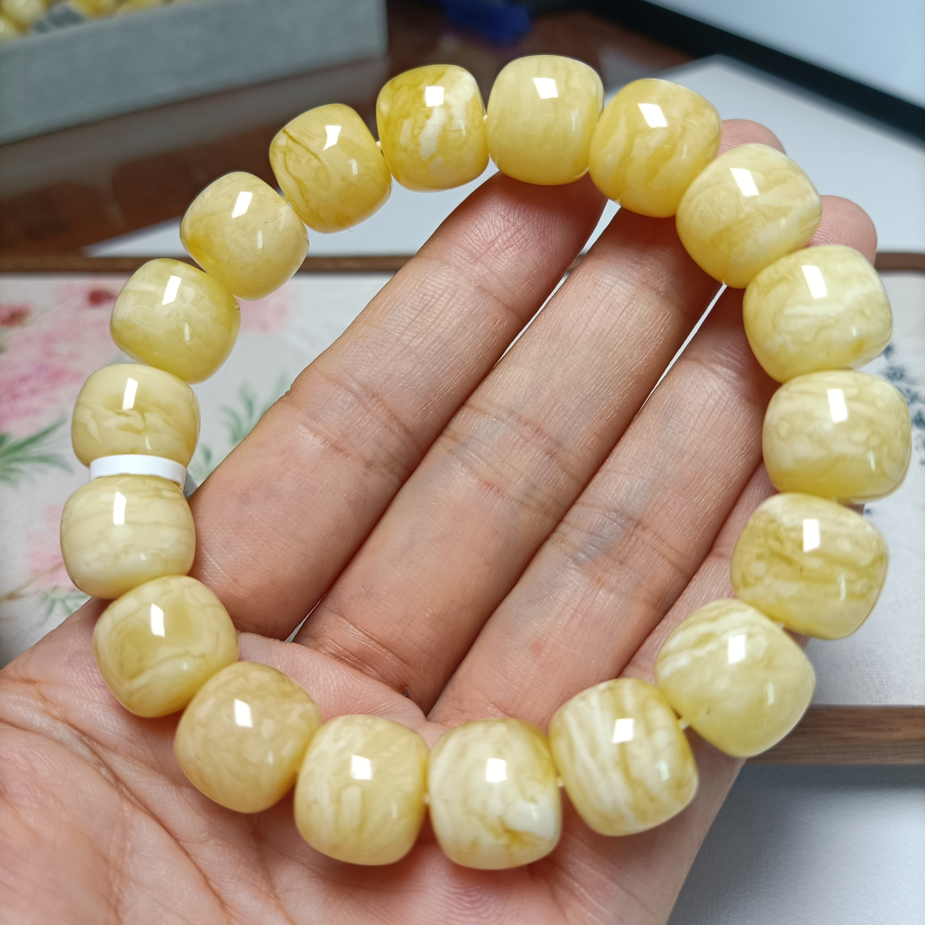 12大➕天然白蜡虎皮妖花蜜蜡老型手串~俄料~精品~毕业级妖花~5237