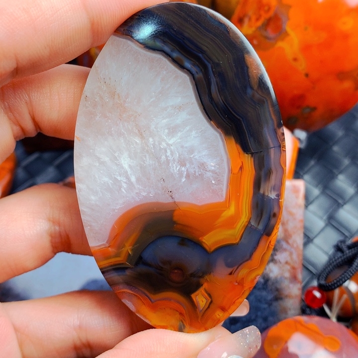 玛瑙/玉髓颈饰未镶嵌择****务