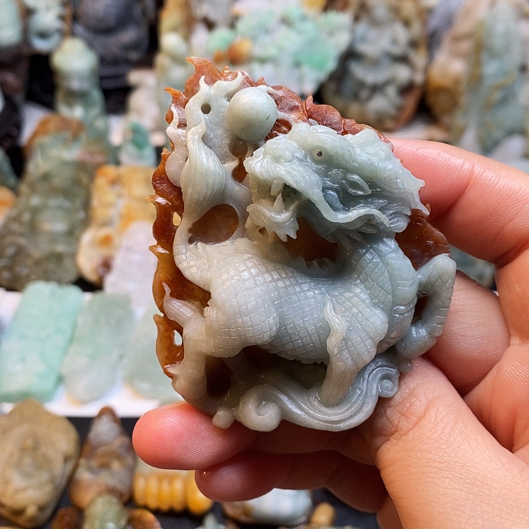 定制翡翠未镶嵌特色9