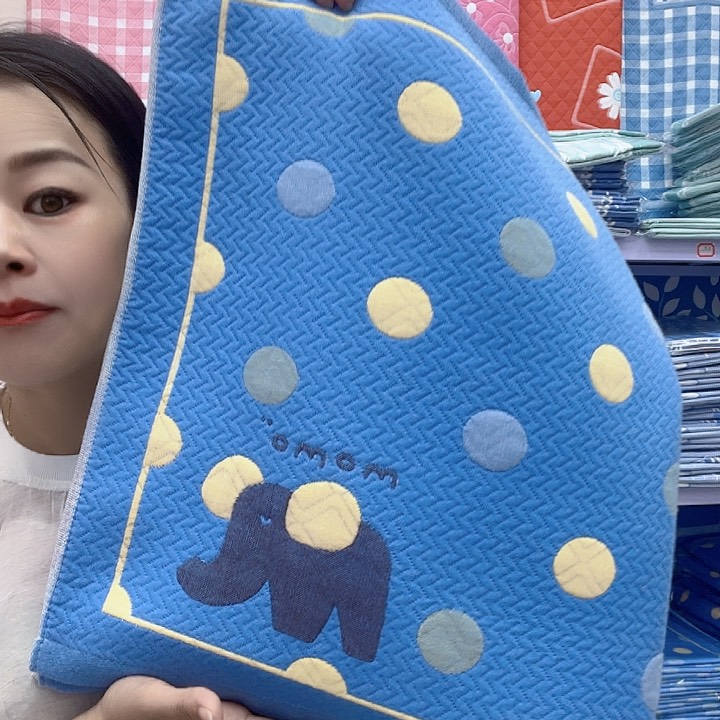 棉绿色点点象纯棉
