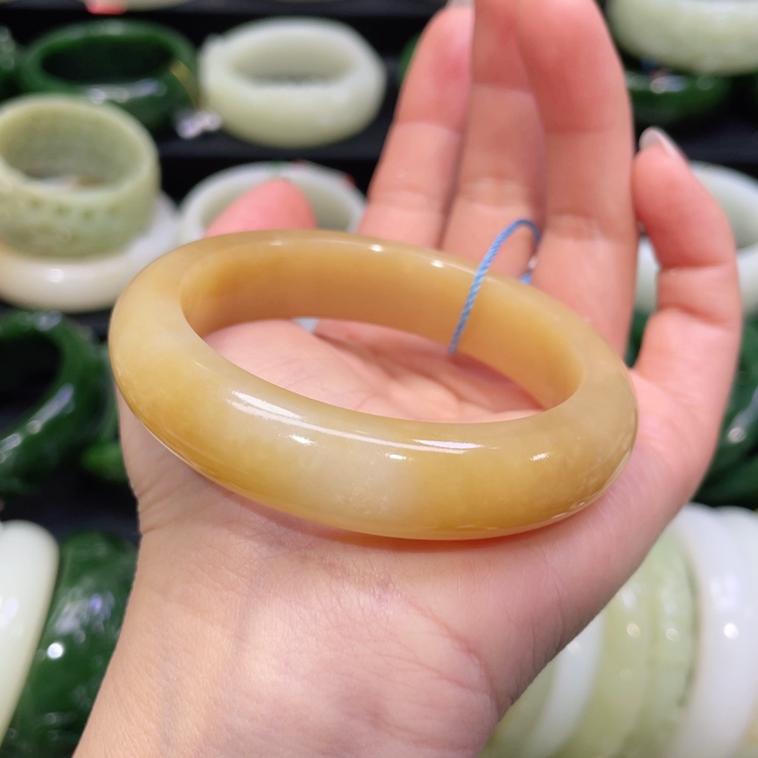 未镶嵌手镯和田玉31