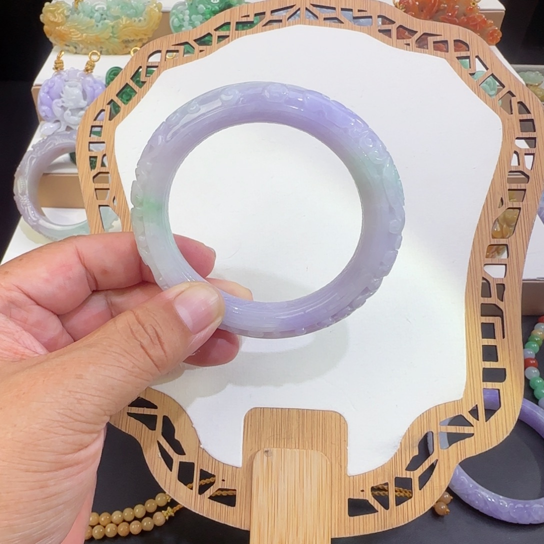 翡翠未镶嵌颈饰翡翠手镯58 59