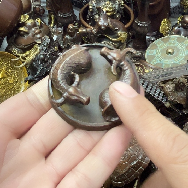 顺顺利利，铜器摆件