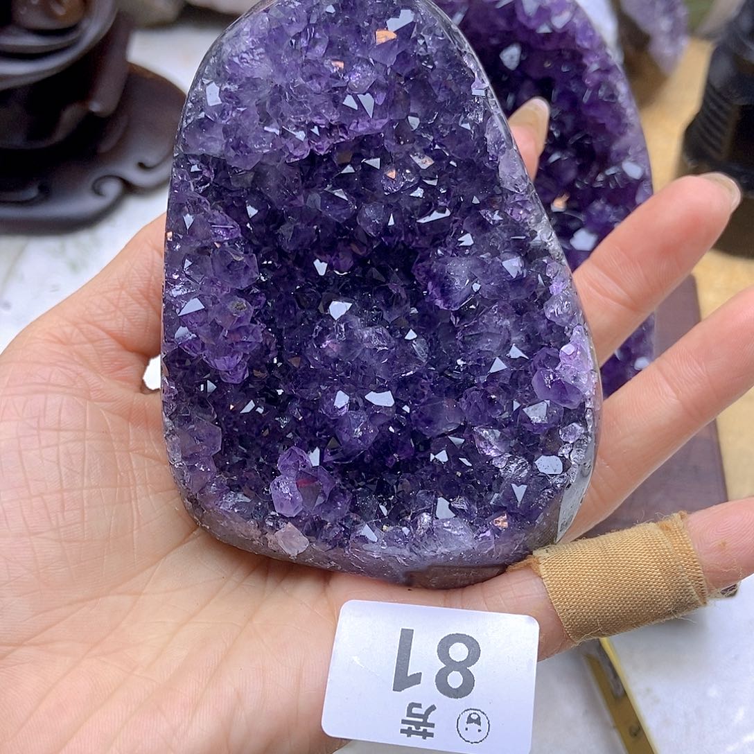 紫晶大型摆件（非配饰）未镶嵌