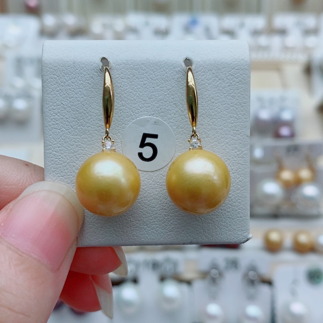 蓝***喵银S925镶嵌淡水珍珠耳饰11mm