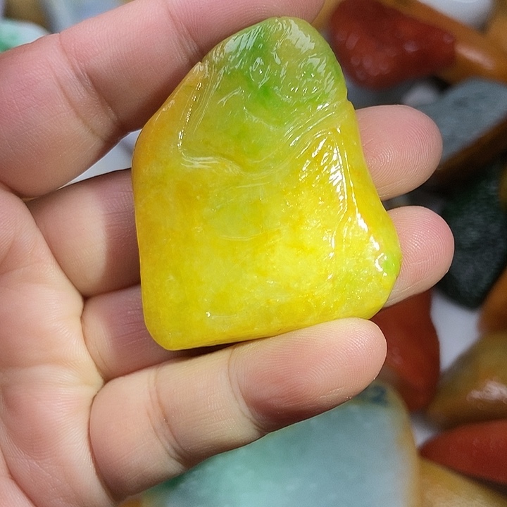 未镶嵌挂件翡翠缅甸翡翠