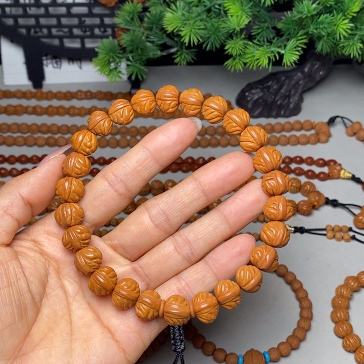 手串桃核金蟾手持