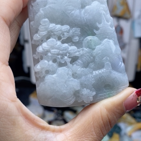 翡翠颈饰未镶嵌翡翠