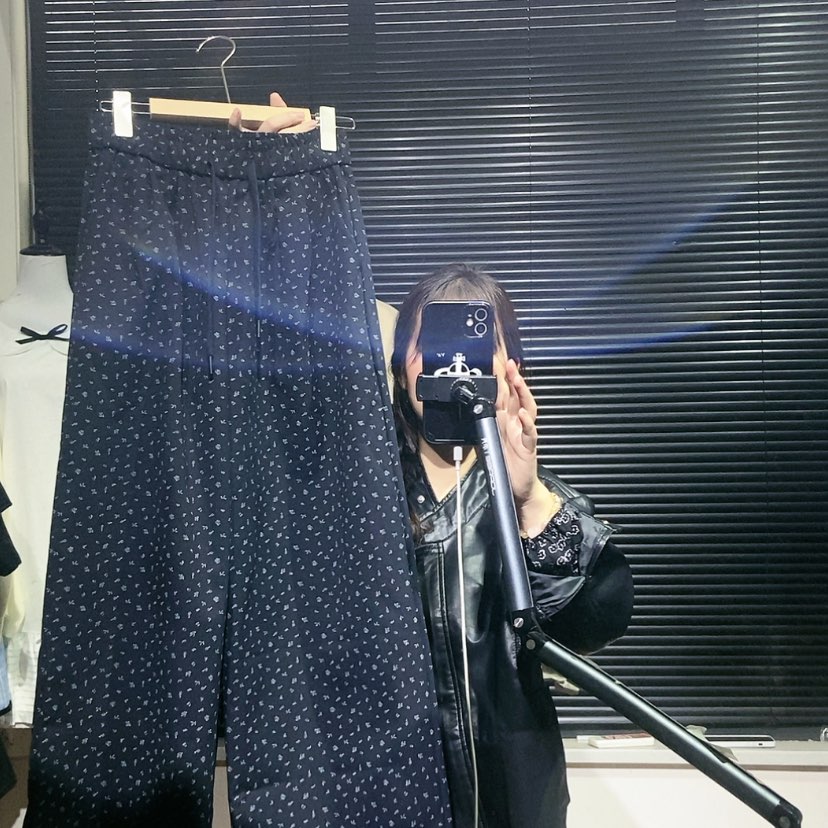 【闪购商品】蓝色碎花