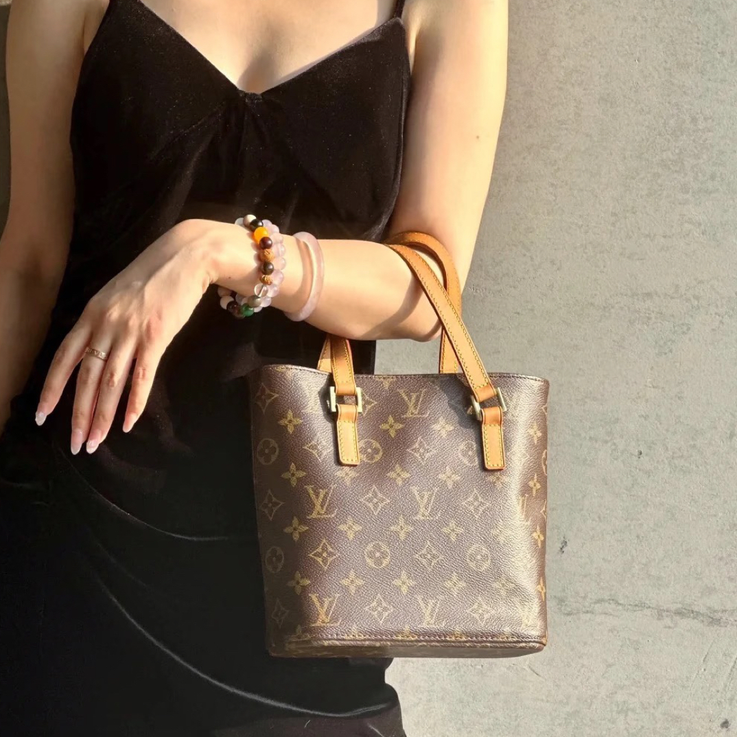 95新 LouisVuitton/路易威登 路易威登 薇薇安小号 手提包 010307