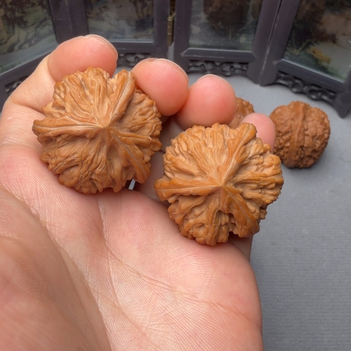 吊坠文玩核桃文山34