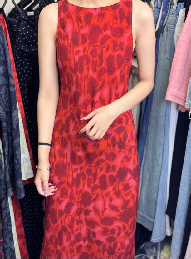 背心款45度斜裁真丝连衣裙