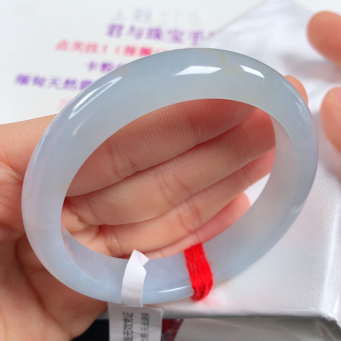 翡翠手镯未镶嵌 正圈⑨⑨