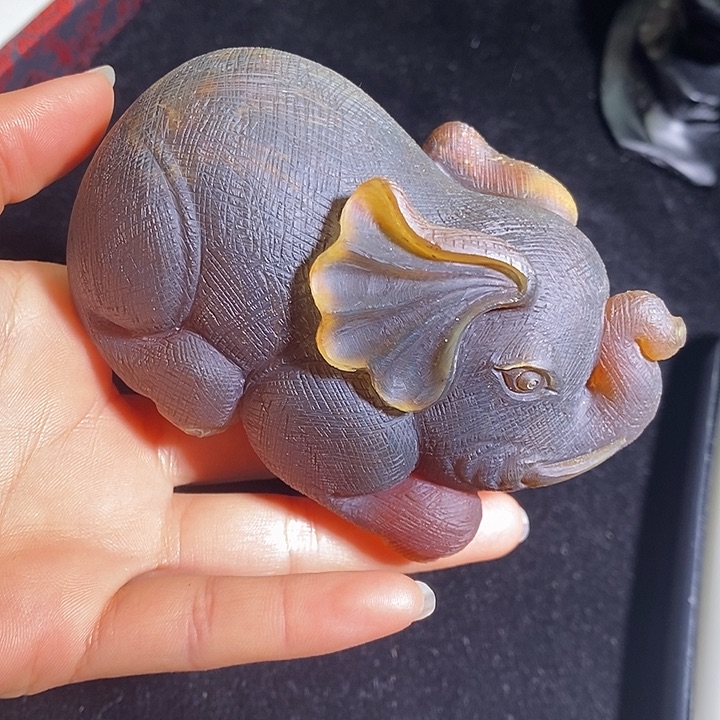 琥珀颈饰未镶嵌吉祥小摆182克