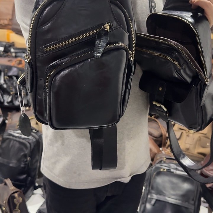 小牛皮（革）牛皮（革）头层牛皮043