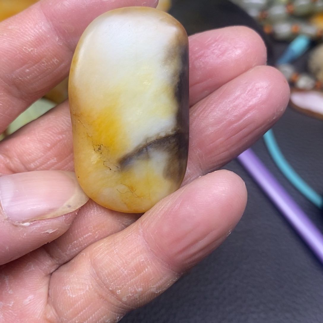 和田玉（糖玉）挂件未镶嵌