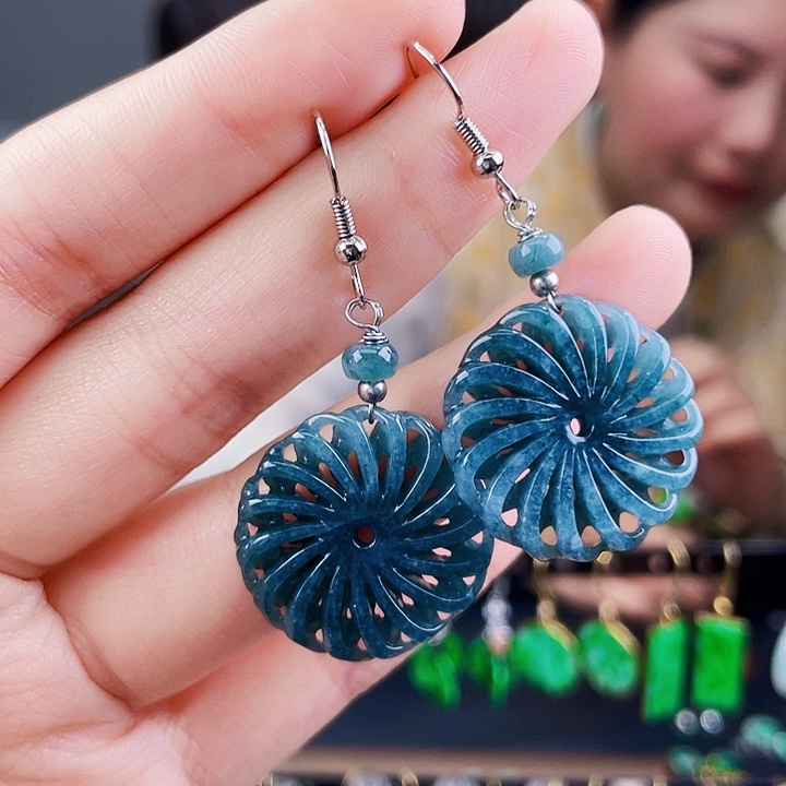 翡翠未镶嵌耳饰饰品