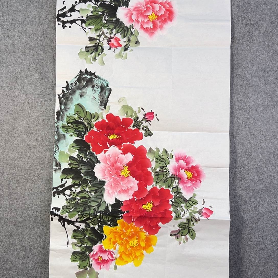 国画645 牡丹等植物生长于这里生长较