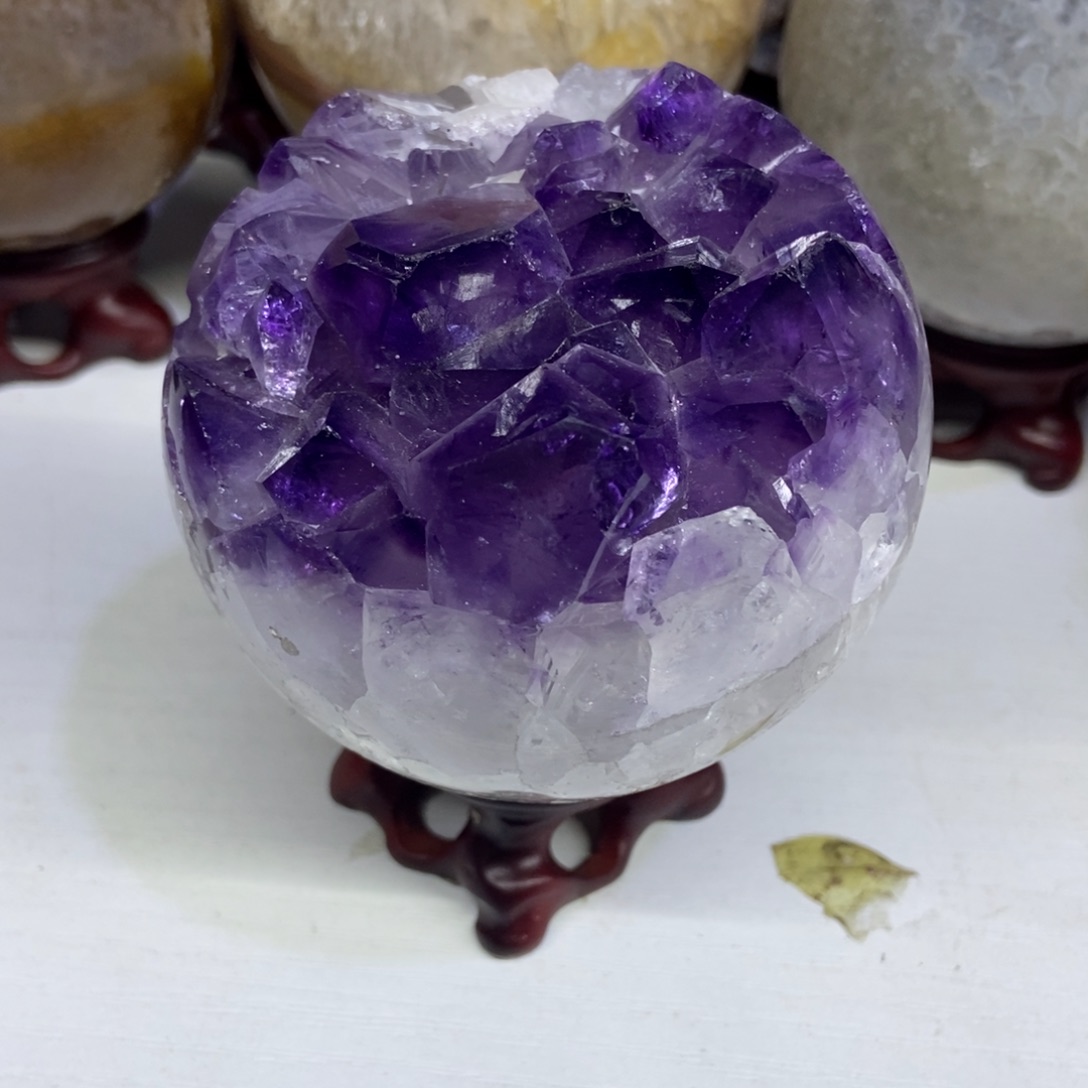 ****妮紫晶未镶嵌大型摆件（非配饰）琪