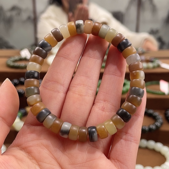 和田玉未镶嵌手链