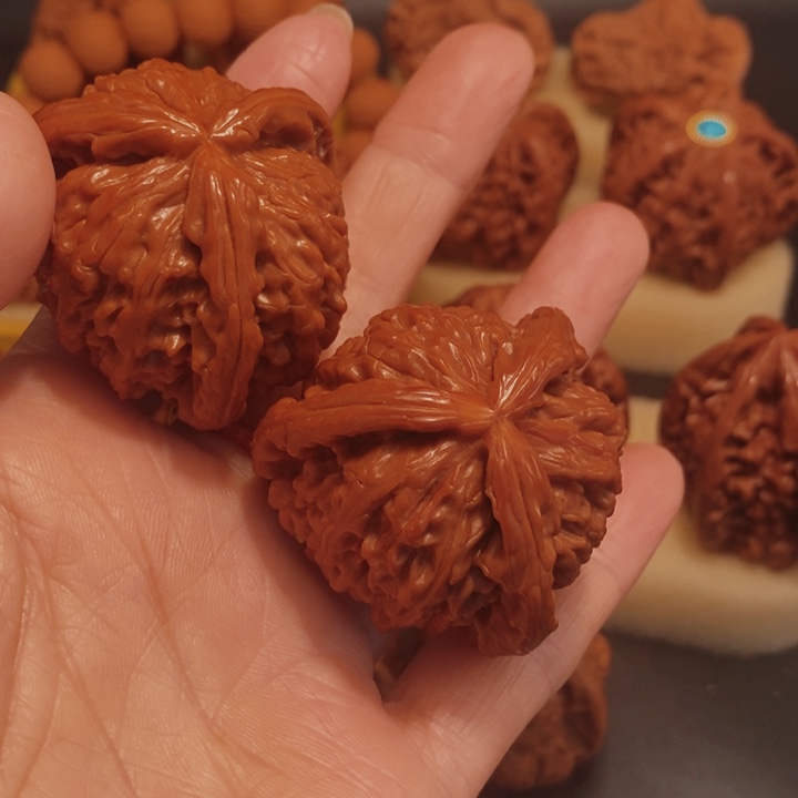 柏香籽/百香籽吊坠老*