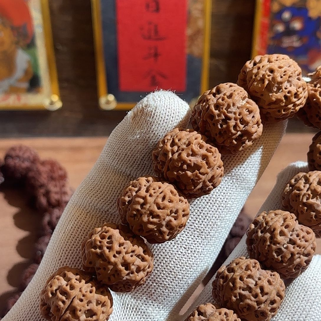 先***画吊坠金刚菩提21精挑安娜蜂窝