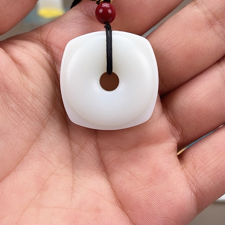 颈饰未镶嵌和田玉～****～