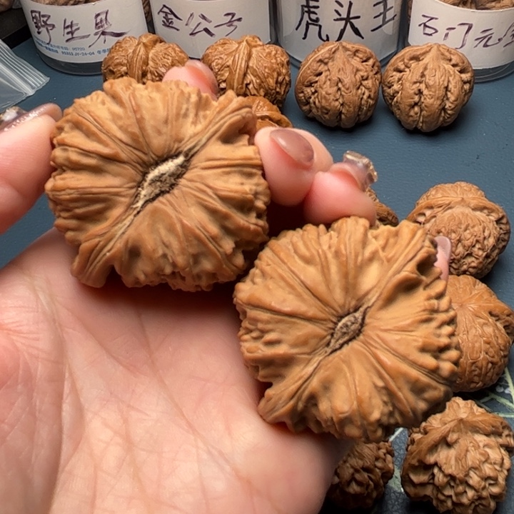 文玩核桃把件柳****747闷白