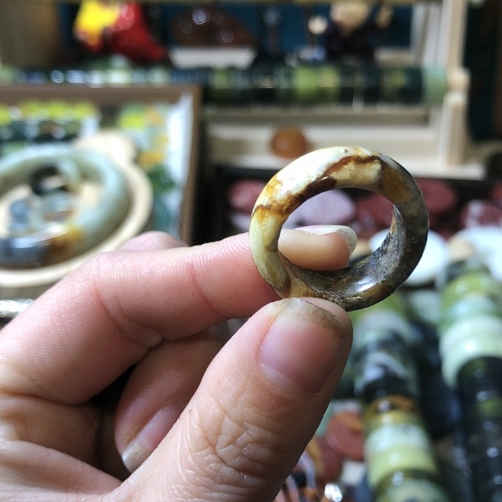 岫玉岫玉戒圈未镶嵌