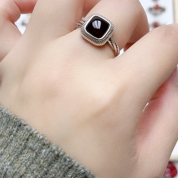 血珀戒指银S925镶嵌天然