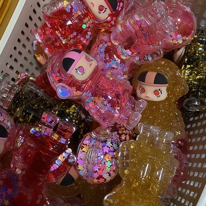 树脂图片款颜色随机1个