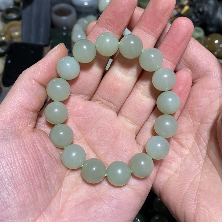 和田玉手链未镶嵌