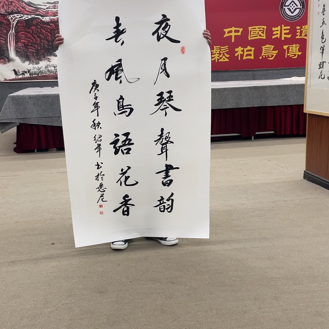 国画可口可乐公司在公司推出