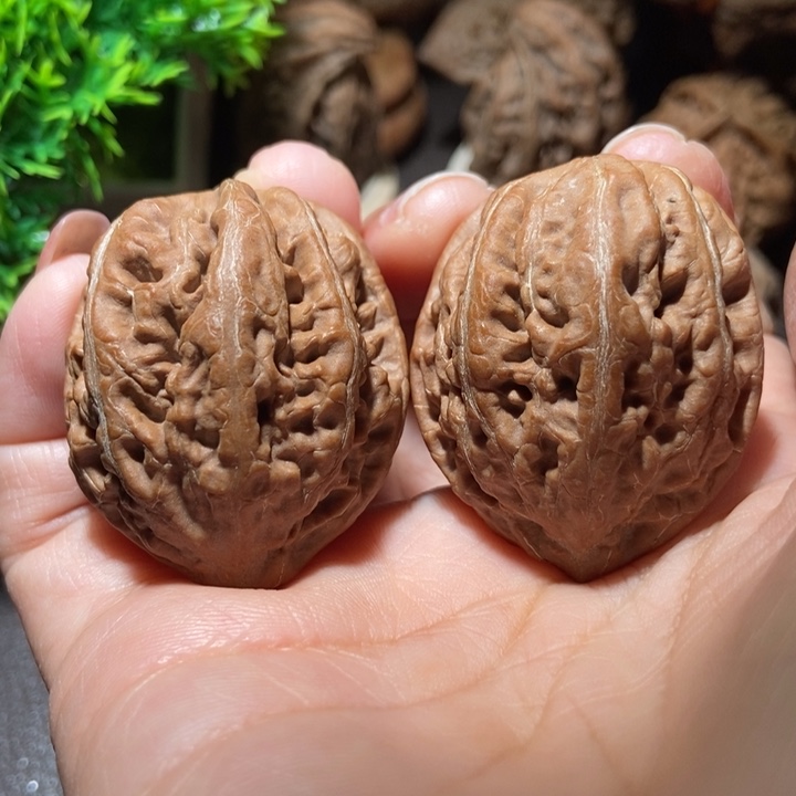 把件文玩核桃东北楸子小雪71