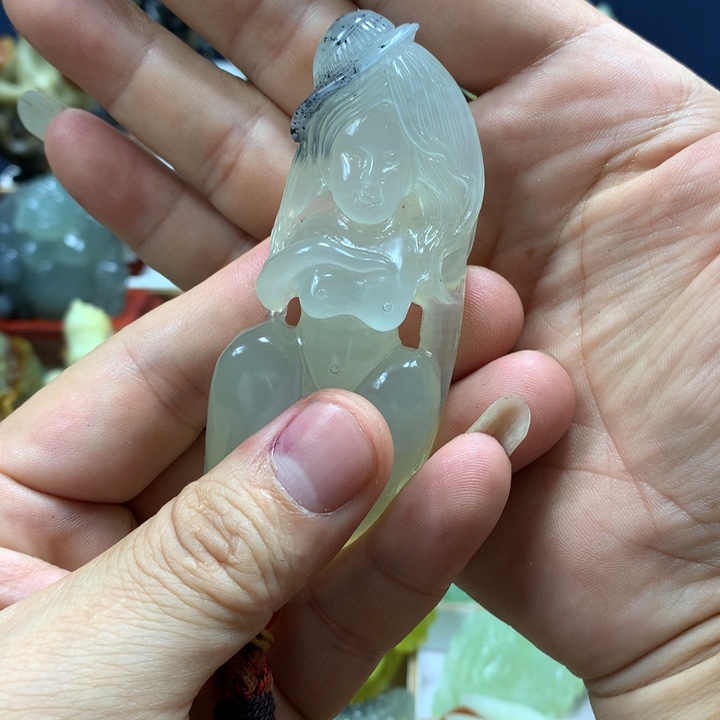 顺***水蛇纹石玉未镶嵌摆件