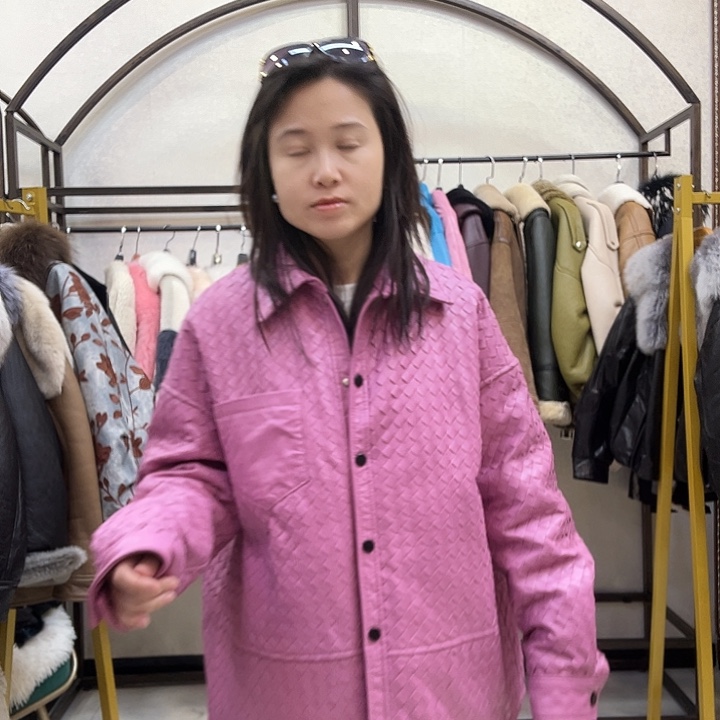 真皮皮衣绵羊皮羽绒服150斤以内备注身高体重