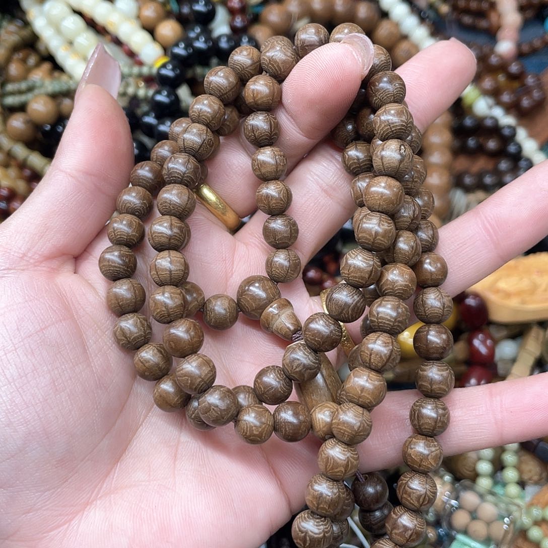 维腊木（绿檀）无事牌
