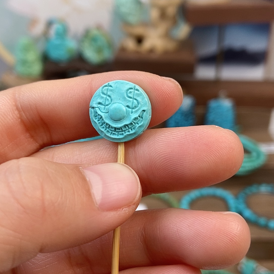 绿松石配饰未镶嵌