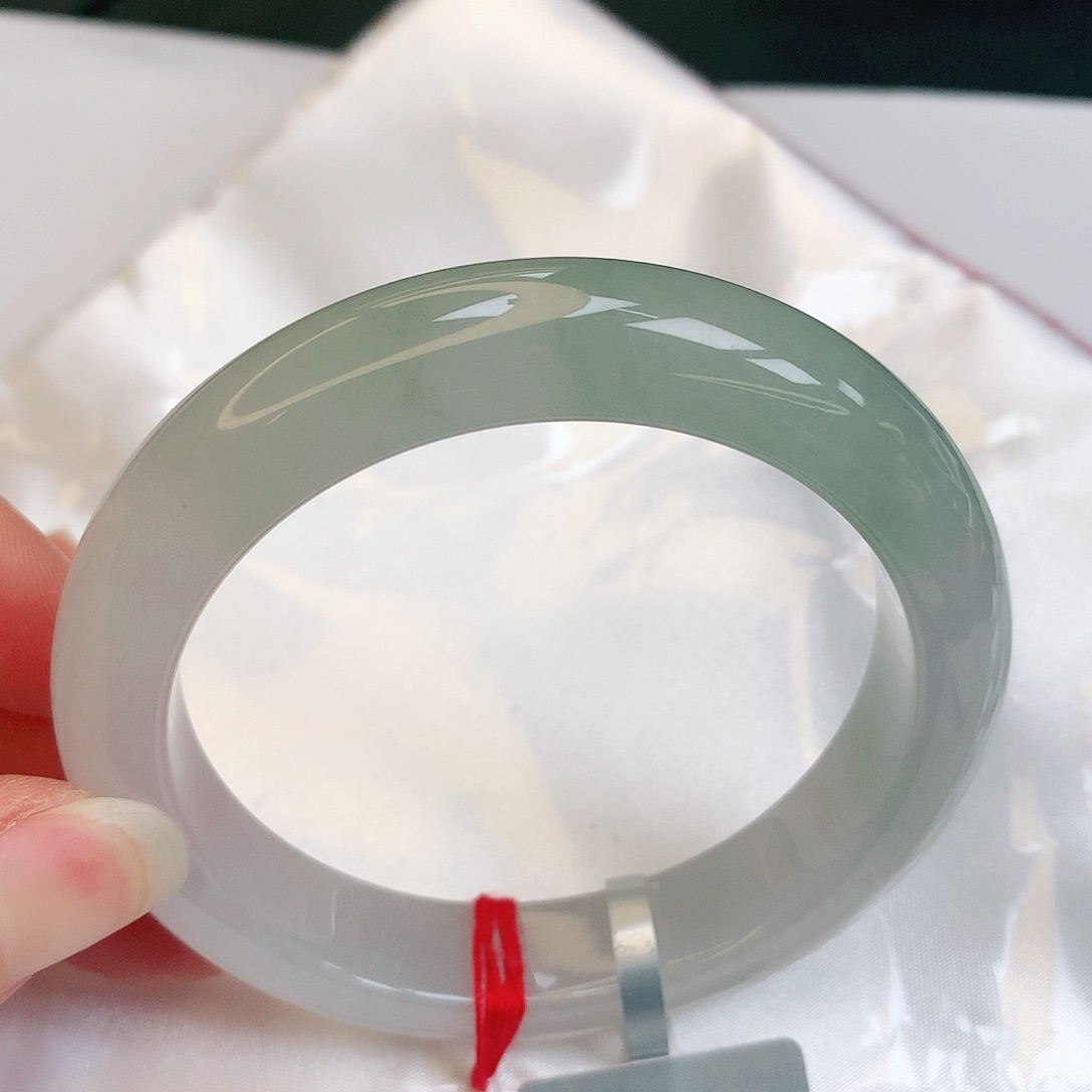 【闪购商品】翡翠手镯未镶嵌缅甸天然a货翡翠