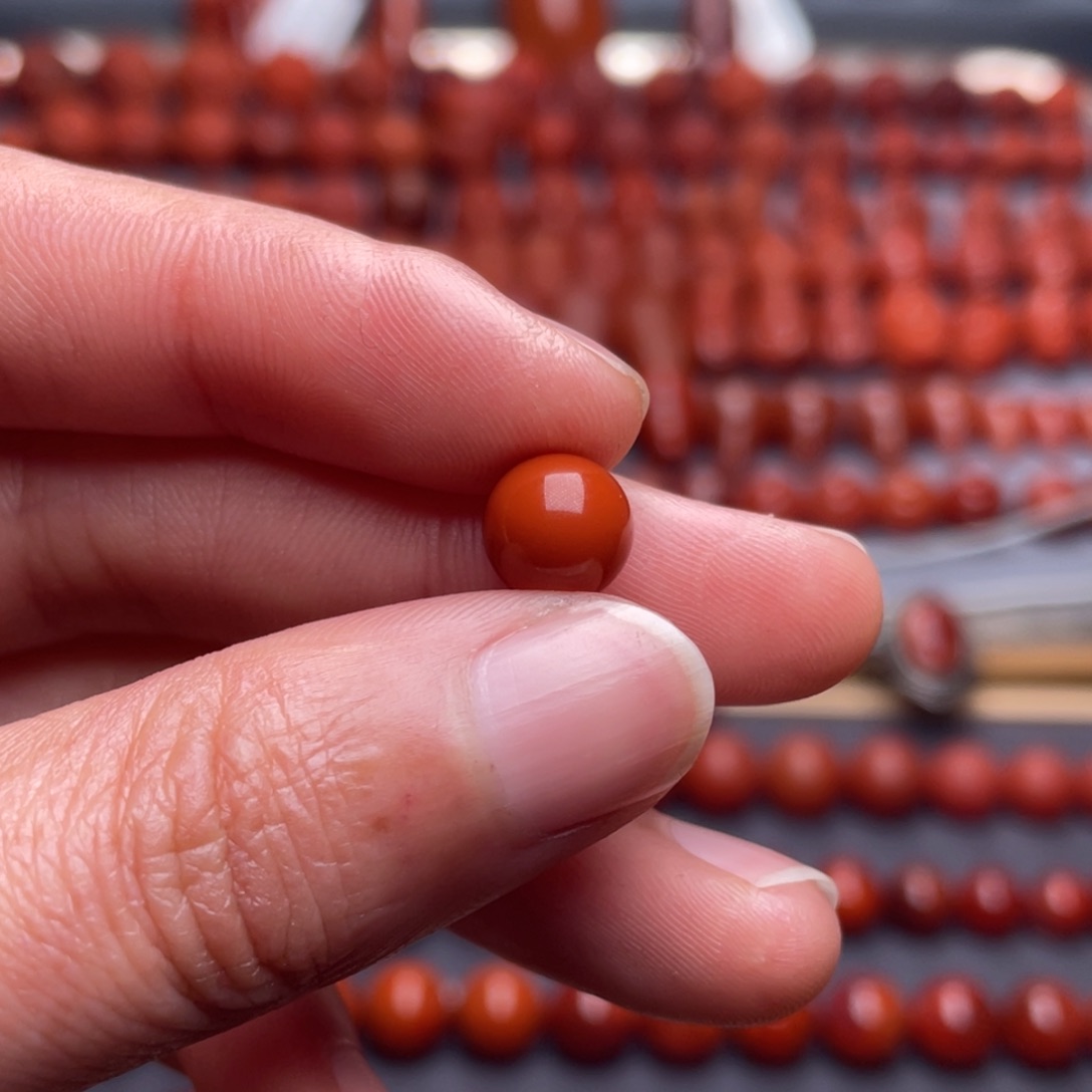 M***鱼南红玛瑙未镶嵌其他W8瓦西柿子红圆珠
