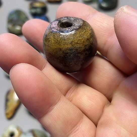 猫***台岫岩河磨玉（透闪石质玉）未镶嵌挂件