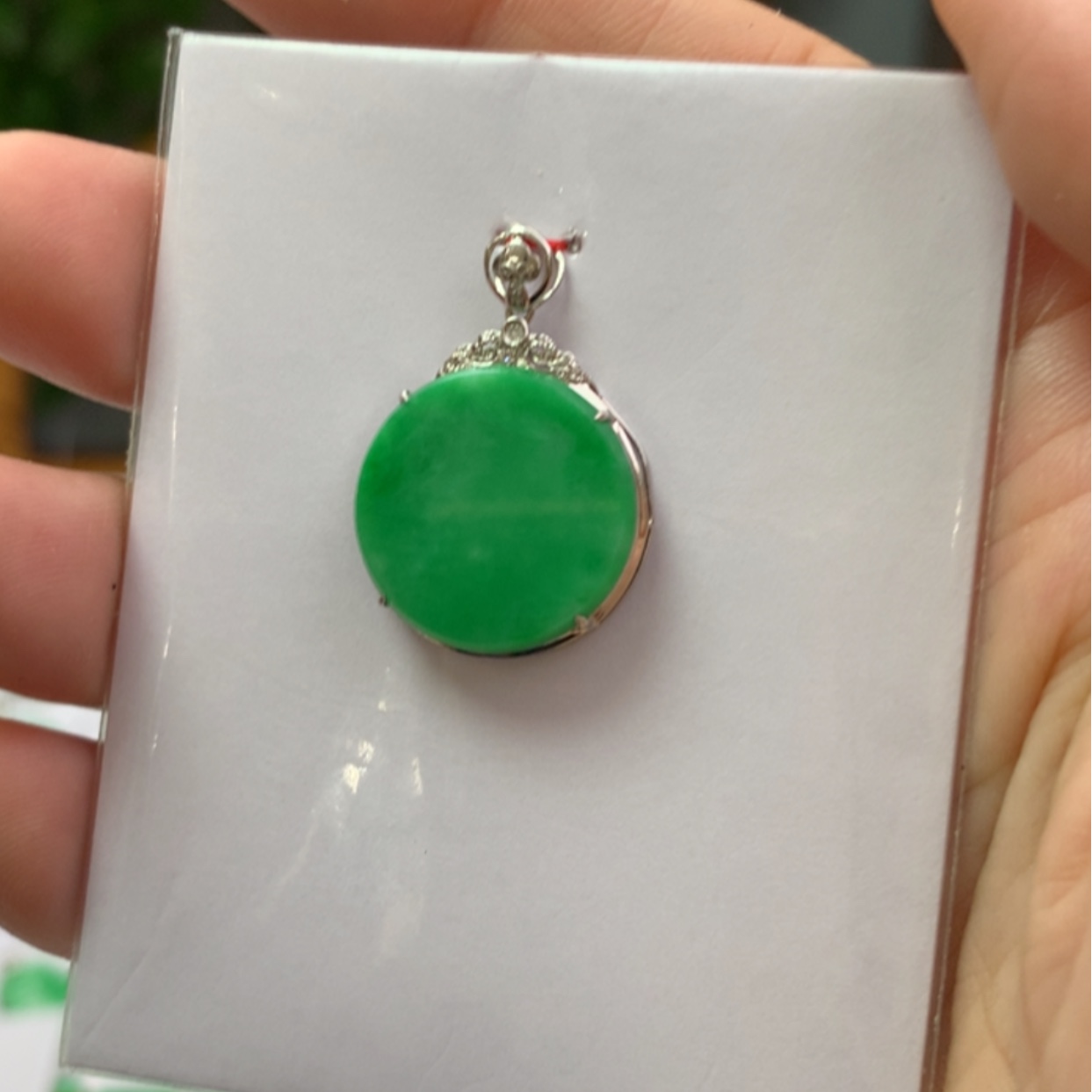 【闪购商品】翡翠颈饰18K金镶嵌翡翠首饰