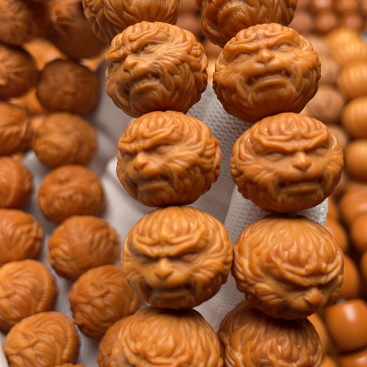 猴头核桃吊坠海*斗战胜佛