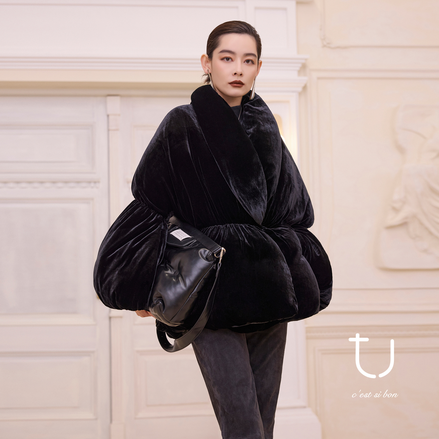 TU女装 轻暖加州 匈牙利90白鹅绒丝绒收腰花苞羽绒服25年冬季新款