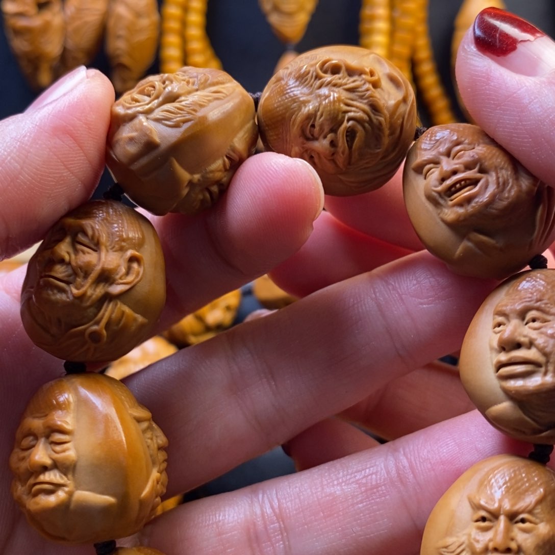 橄榄核手串写实罗汉