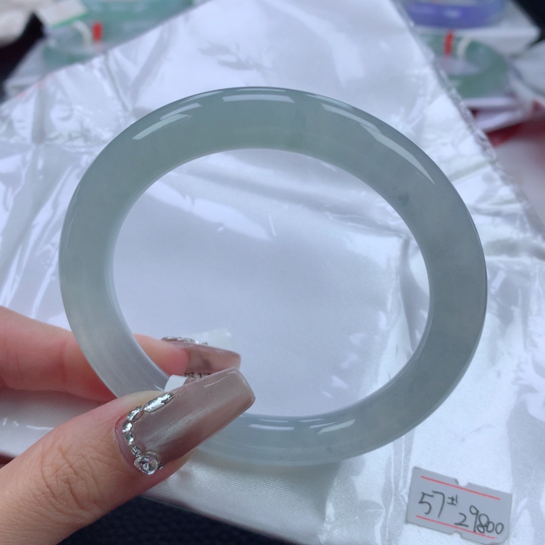 翡翠手镯未镶嵌57.6圆条